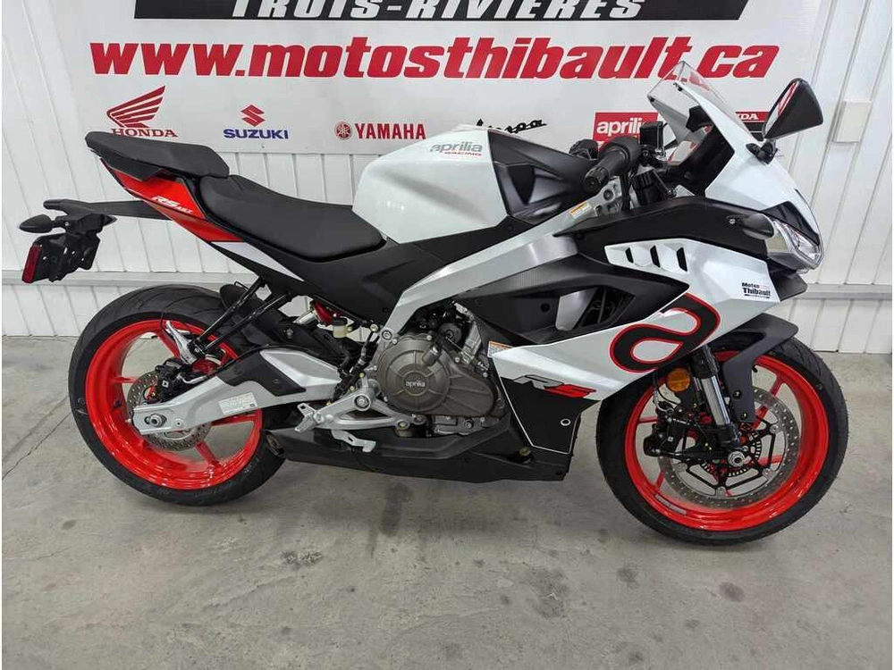 2025 Aprilia Rs 457 alt