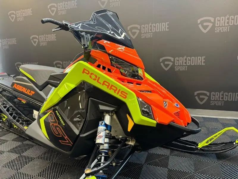 2023 Polaris BOOST SWITCHBACK ASSAULT 146
