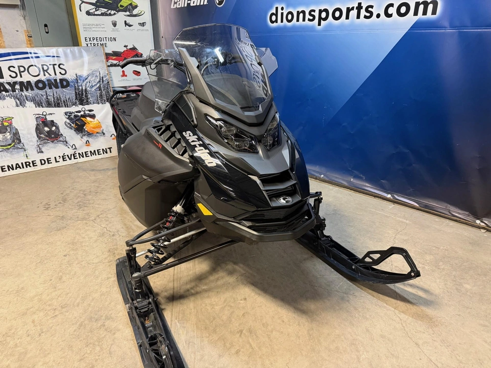 Ski-doo Renegade Adrenaline 900 Ace Turbo R 2026 alt