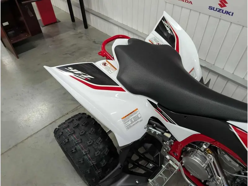 2026 Yamaha YFZ450R SE thumbnail 8