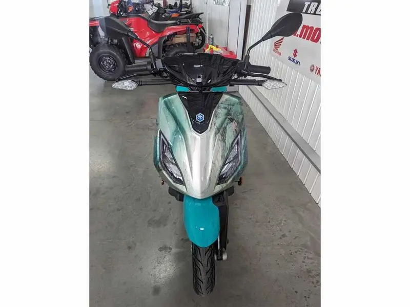 2022 Piaggio 1 Active thumbnail 2