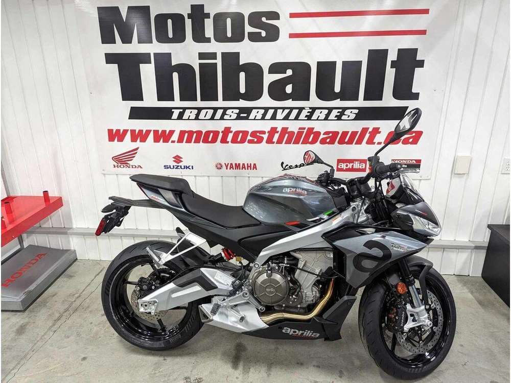 2023 Aprilia Tuono 660 alt