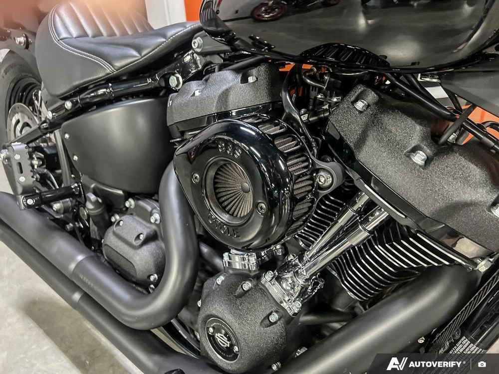 2023 Harley-davidson Street Bob alt