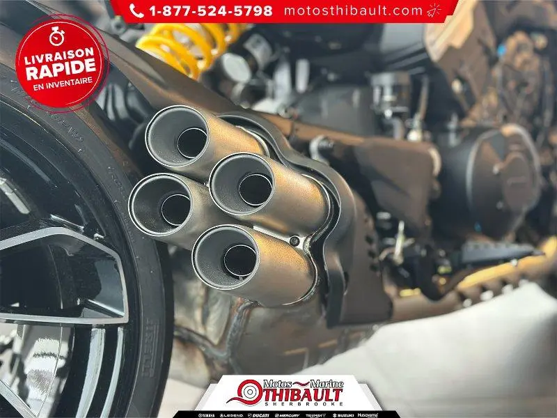 Ducati Diavel V4 2025