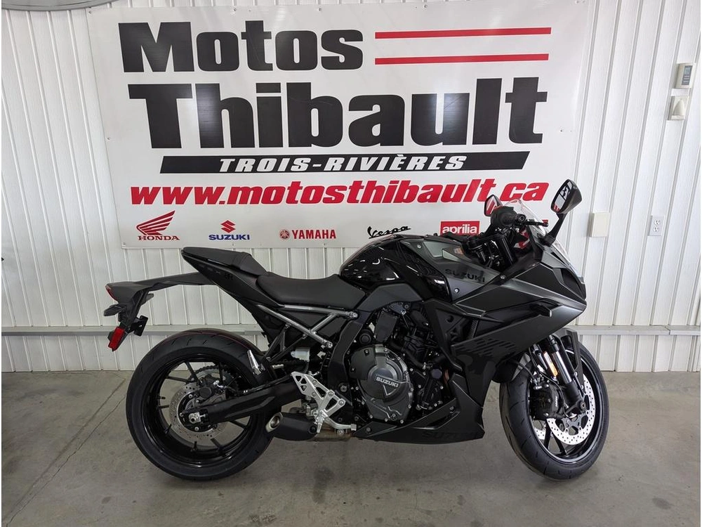 2025 Suzuki Gsx-8r alt