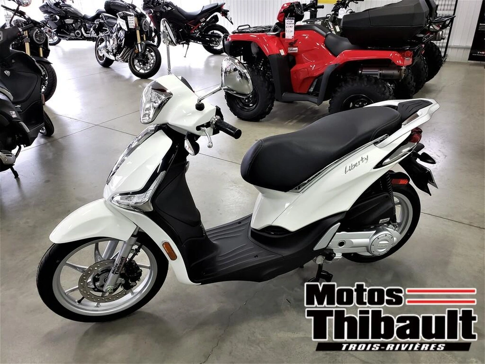 2023 Piaggio Liberty 50 alt