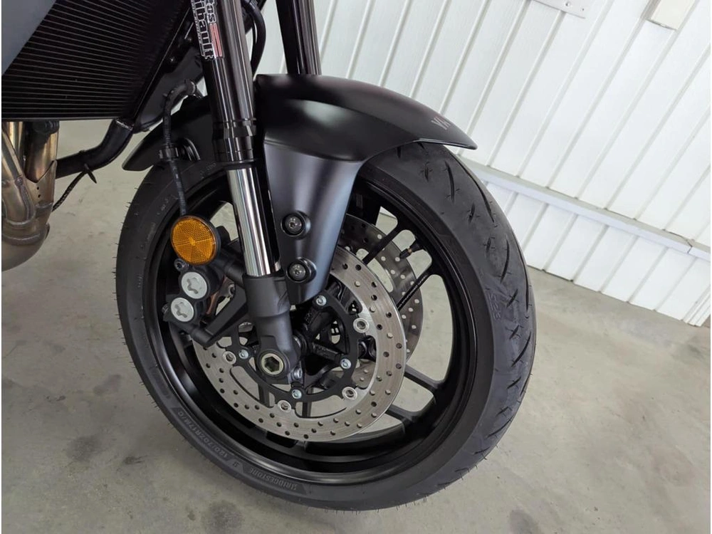 2025 Yamaha Mt-09 alt