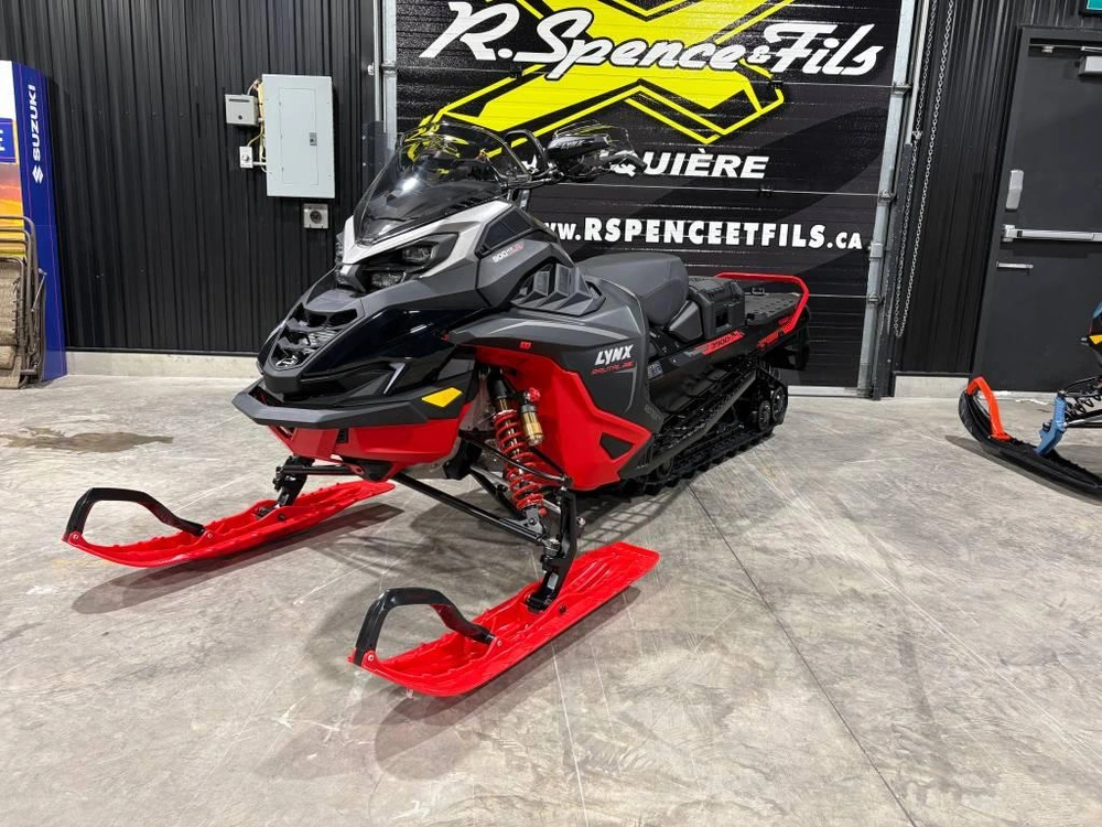 Lynx Brutal Re 15'' 900 Ace Turbo R Powdermax 2.5'' E.s. W/ 10.25'' Touchscreen 2026 alt