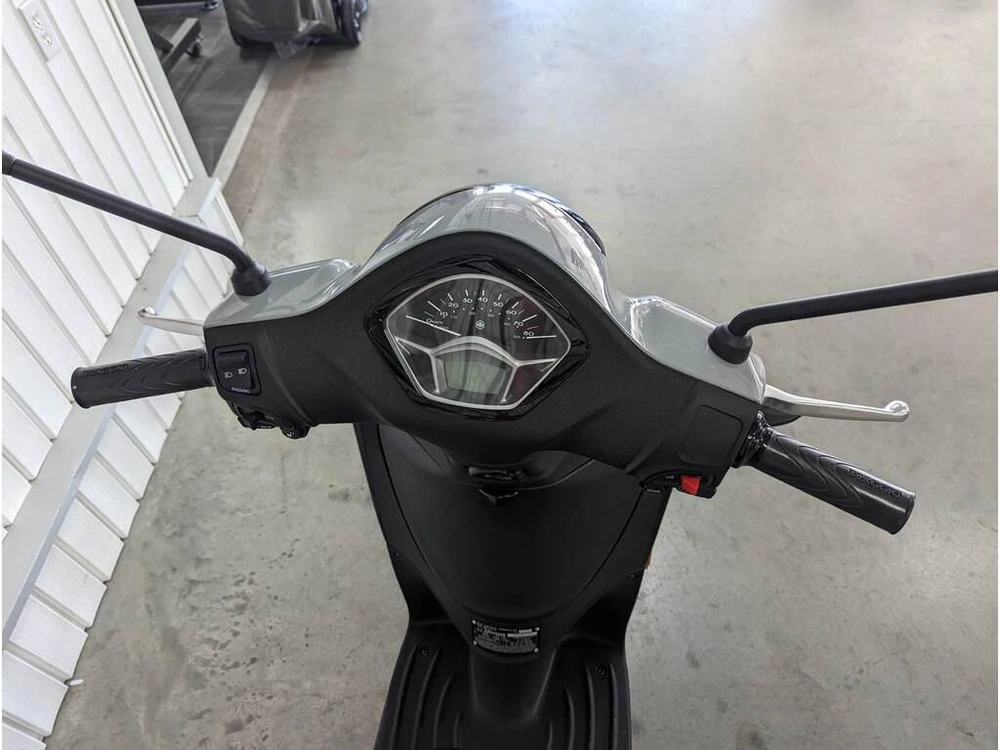 2023 Piaggio Liberty 50 alt