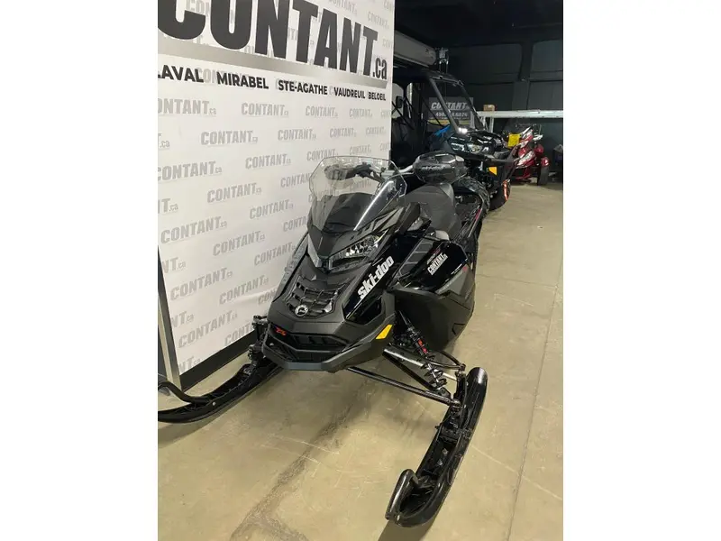 2019 Ski-Doo Renegade X 900 ACE Turbo