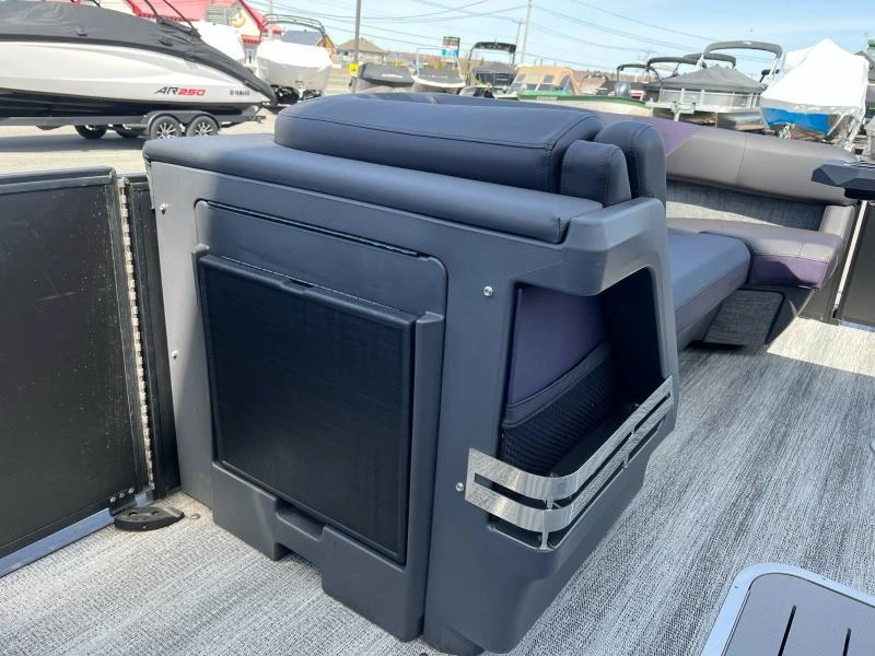 Bennington Marine M24 L-bench Arche 3t Sps+ 2025 alt