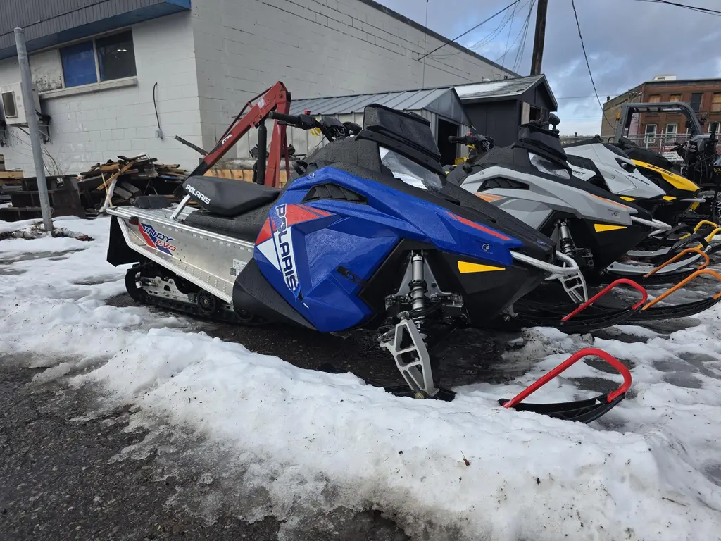 2023 Polaris Indy Evo 550