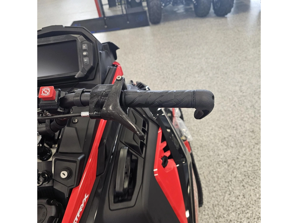 2026 Polaris Boost Rmk Khaos 155 alt