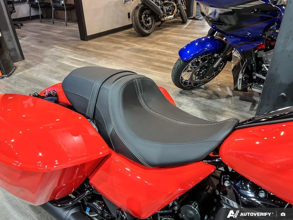 2026 Harley-davidson Road Glide alt