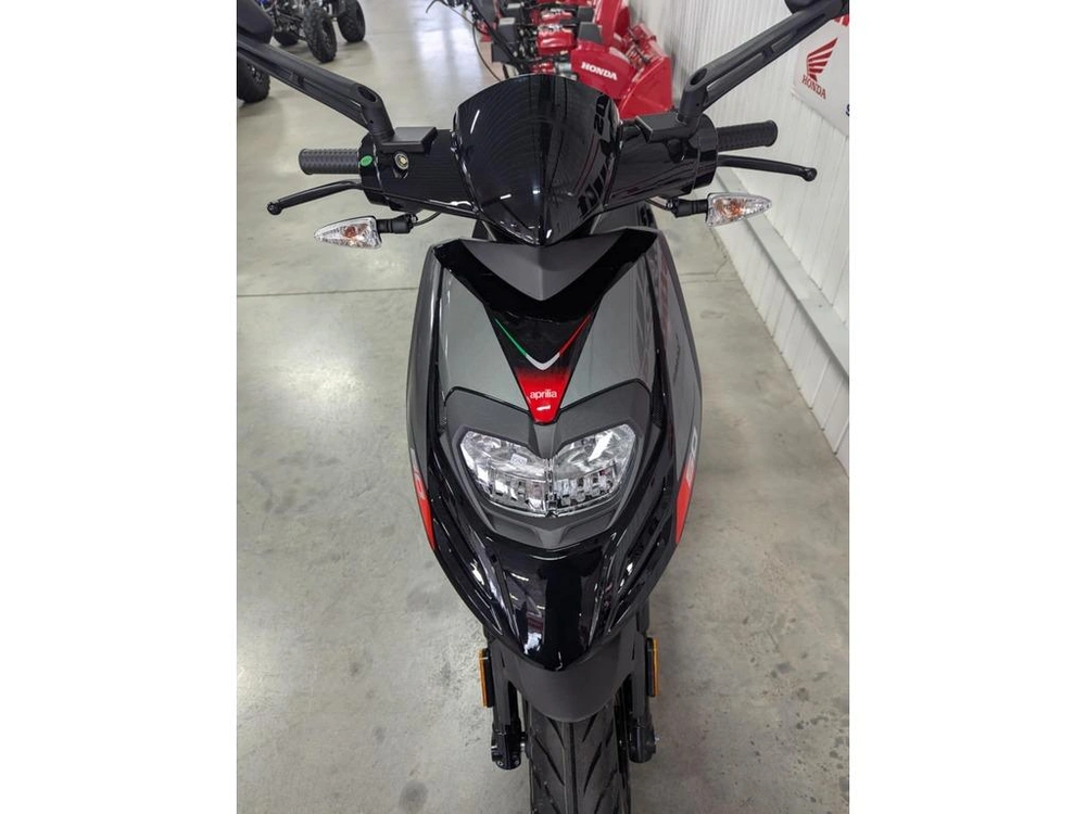 Aprilia Sr 50 2025 alt