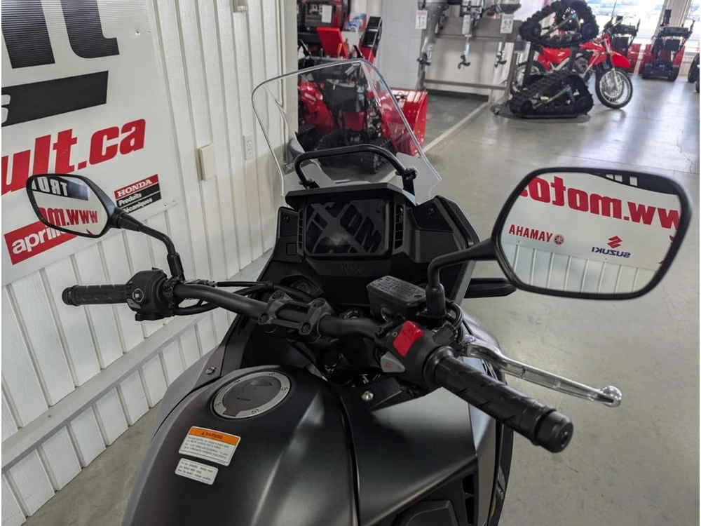 2025 Honda Nx500 alt