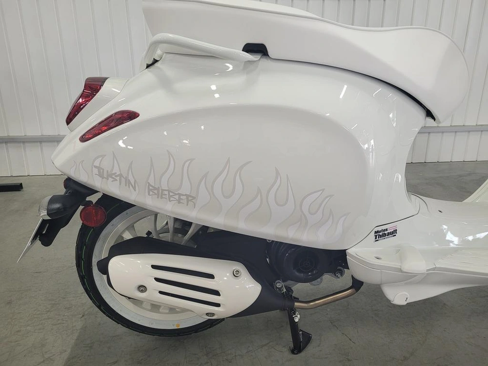 2022 Vespa Sprint 50