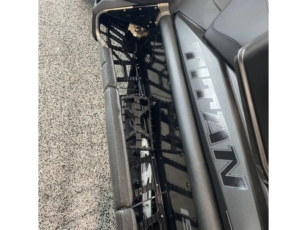 2025 Polaris 650 Titan Adventure 155 1.5 Es alt