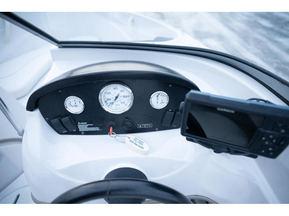 2011 Four Winns 180le alt