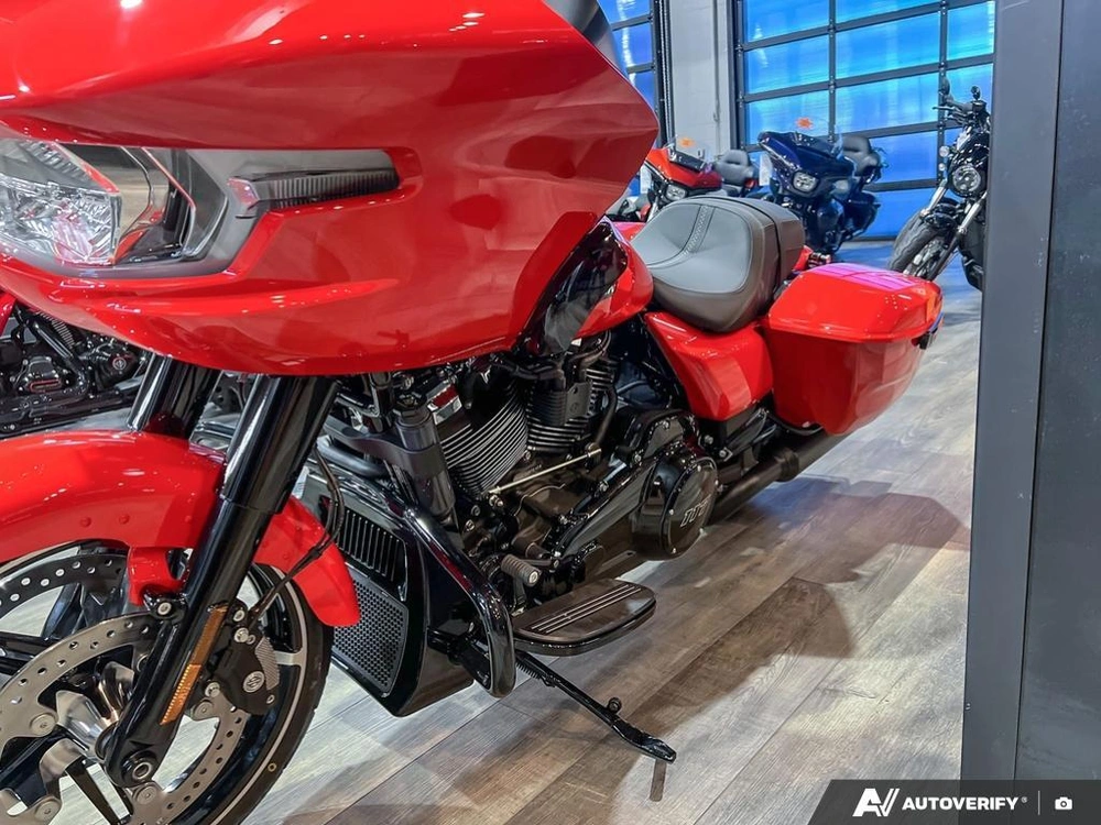 2026 Harley-davidson Road Glide alt