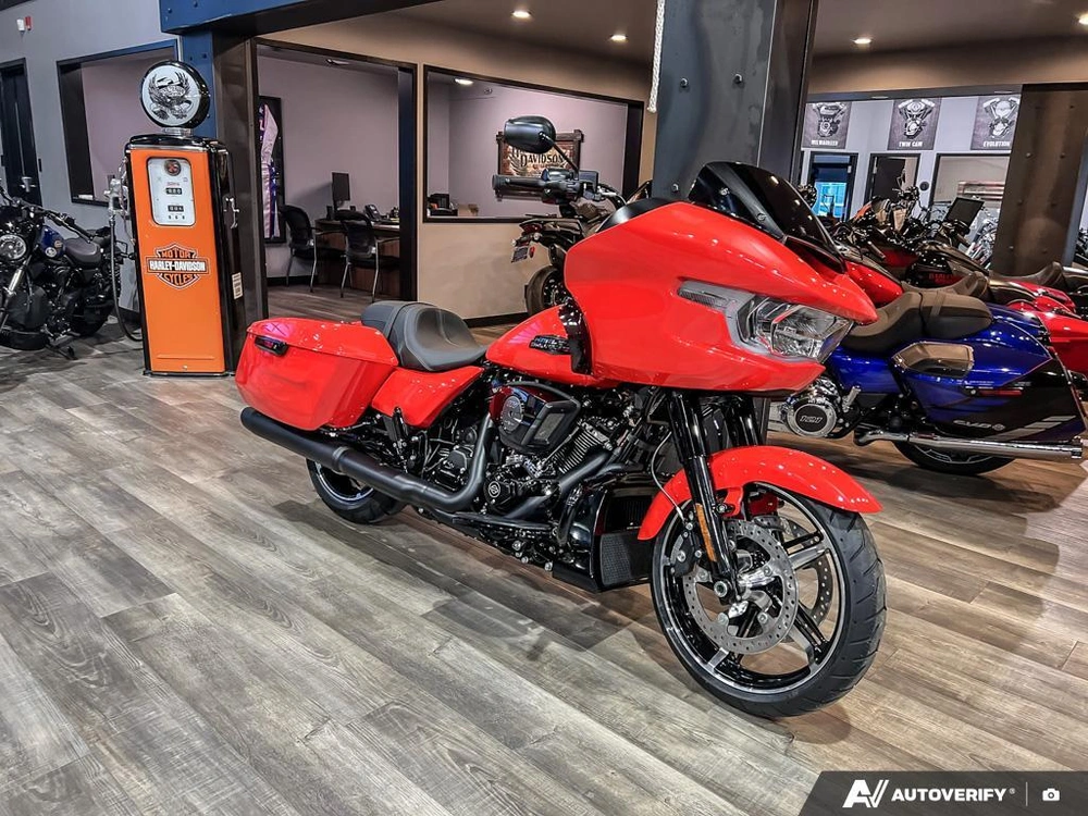 2026 Harley-davidson Road Glide alt