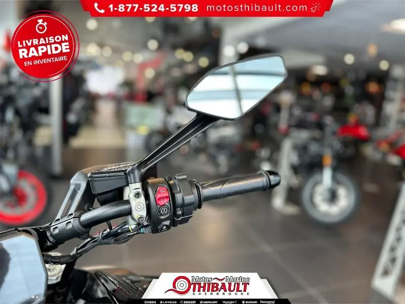 Ducati Diavel V4 2025