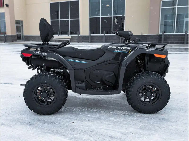 2026 CFMOTO CFORCE 400 Touring // Jet Black thumbnail 9