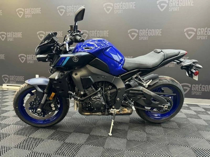 Yamaha Mt-10 2025 alt