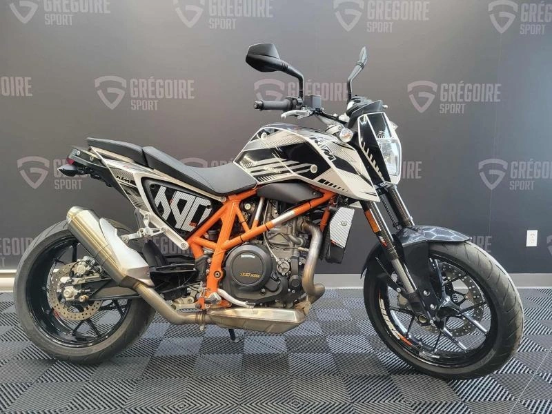 Ktm Duke 690 2015 alt