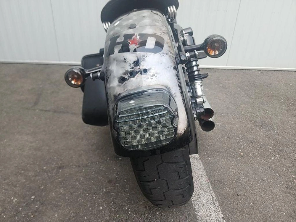 2011 Harley-davidson Xl1200n - Sportster® Nightster® alt