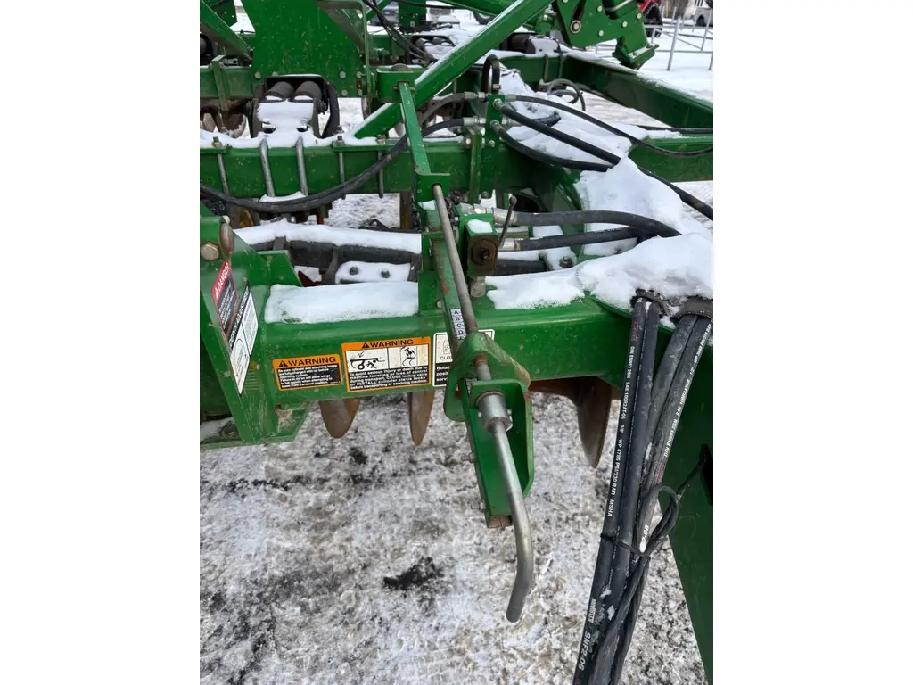 2014 John Deere 2720