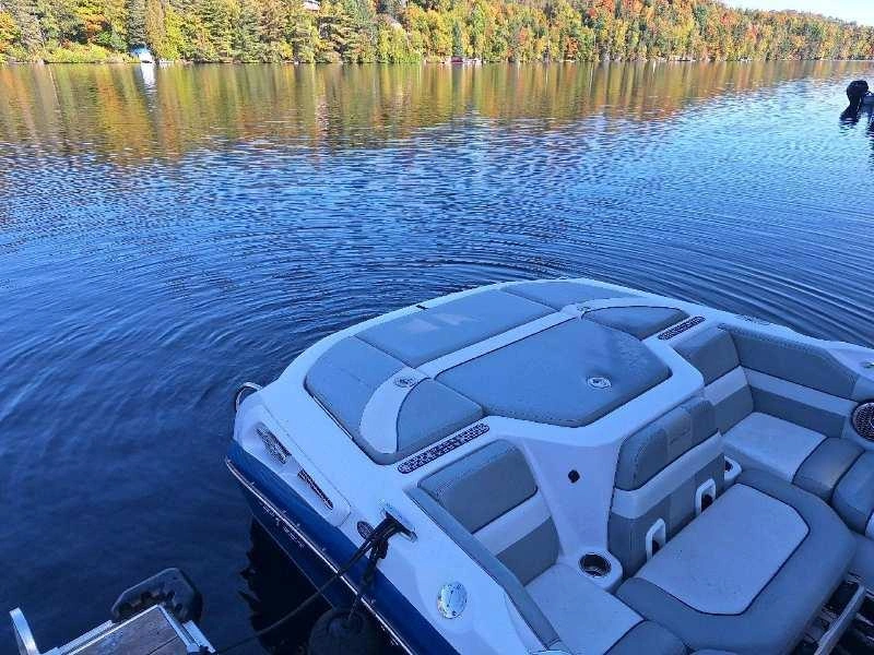 Correct Craft Air Nautique 220 Team Edition 2009 alt