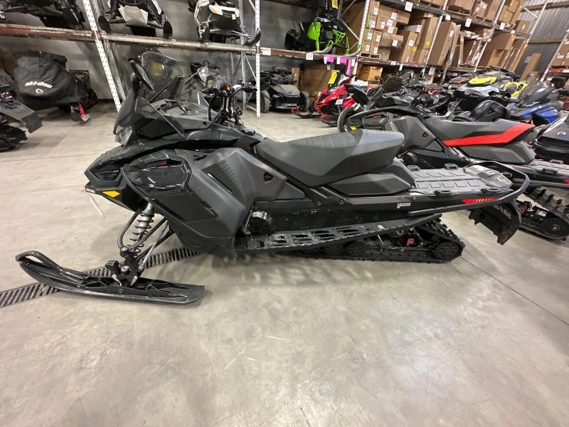 Ski-doo Renegade Enduro 900 Turbo 2021 alt
