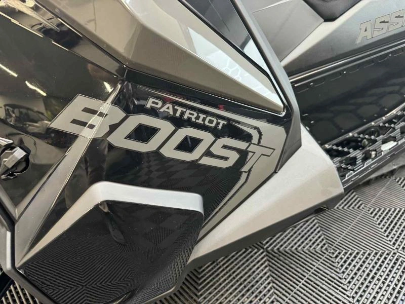 Polaris Patriot Boost Switchback Assault 146 2025 alt