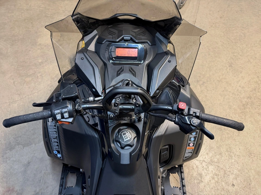 Ski-doo Tundra Le 600 Ace Lt 2026 alt