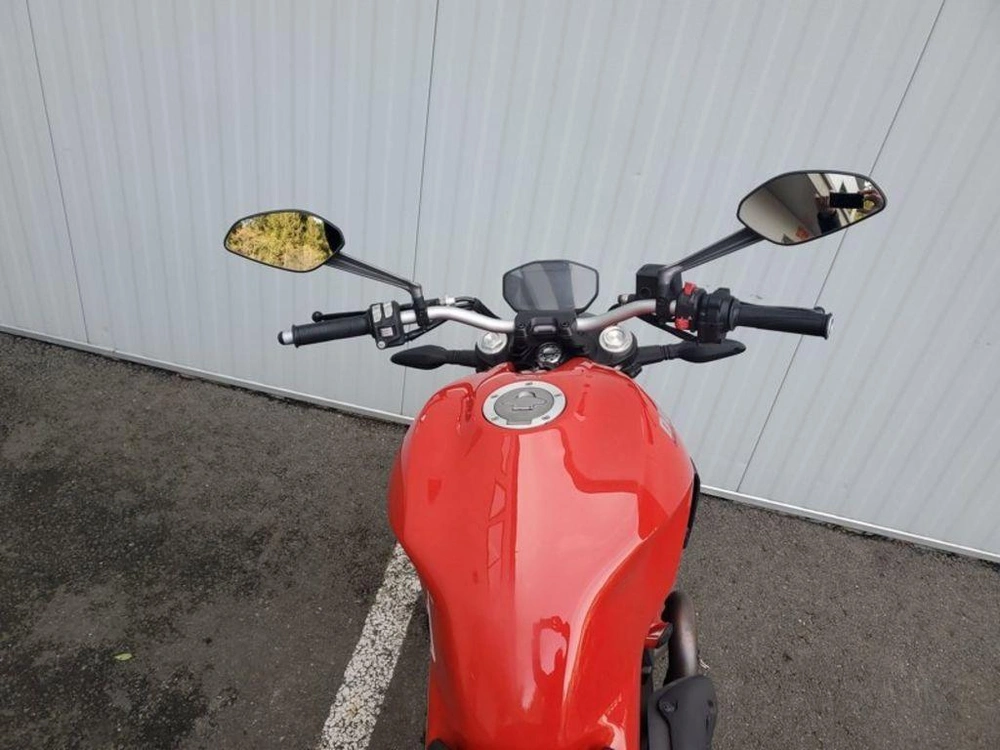 2019 Ducati Monster 821 Stealth alt