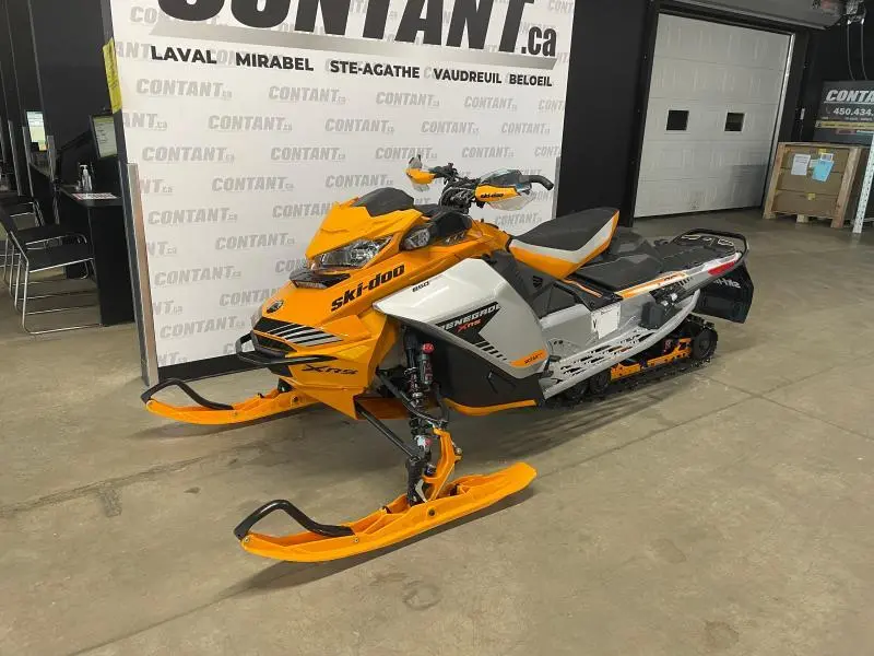 2019 Ski-Doo Renegade XR-S 850