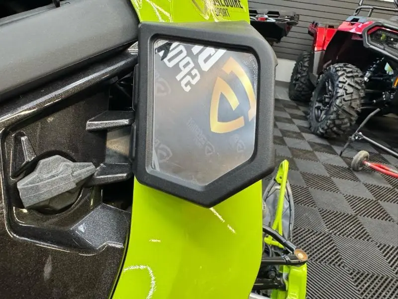 2023 Polaris BOOST SWITCHBACK ASSAULT 146