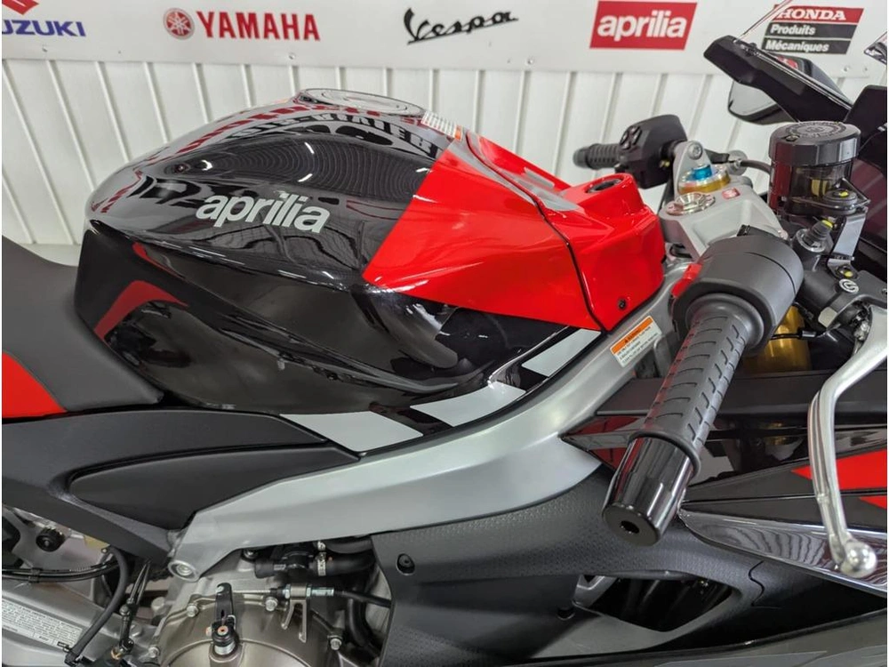 2026 Aprilia Rs 660 Factory alt