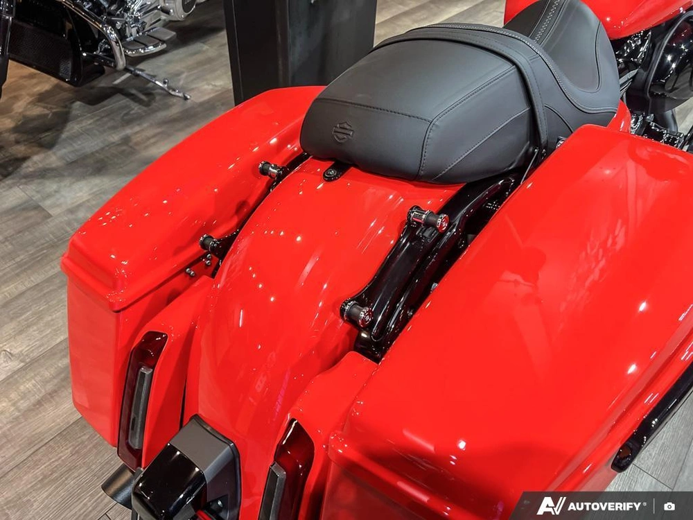 2026 Harley-davidson Road Glide alt