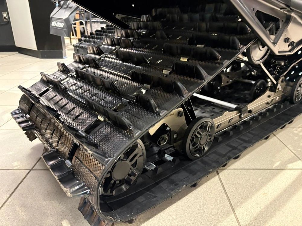 Ski-doo Expedition Le 24'' 900 Ace Silent Cobra 1.5'' E.s. 2026 alt