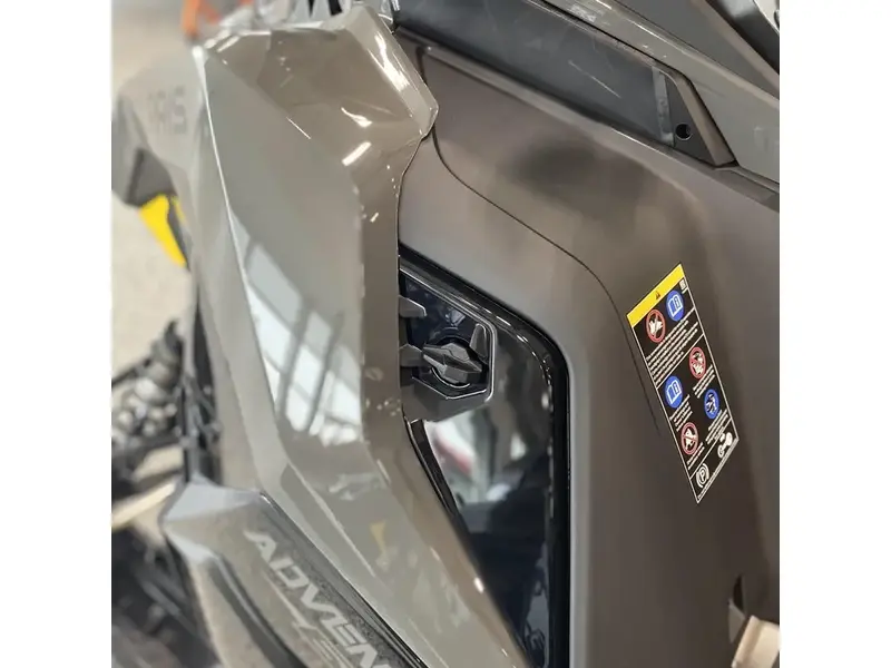 2025 Polaris 650 TITAN ADVENTURE 155 1.5