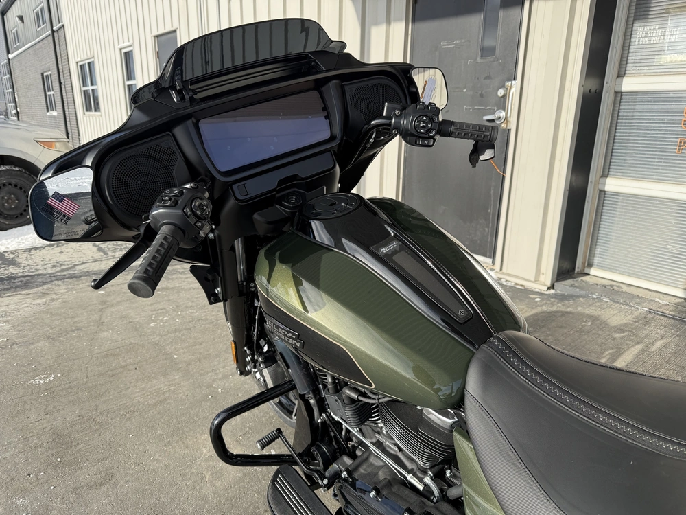 2026 Harley-davidson Street Glide alt