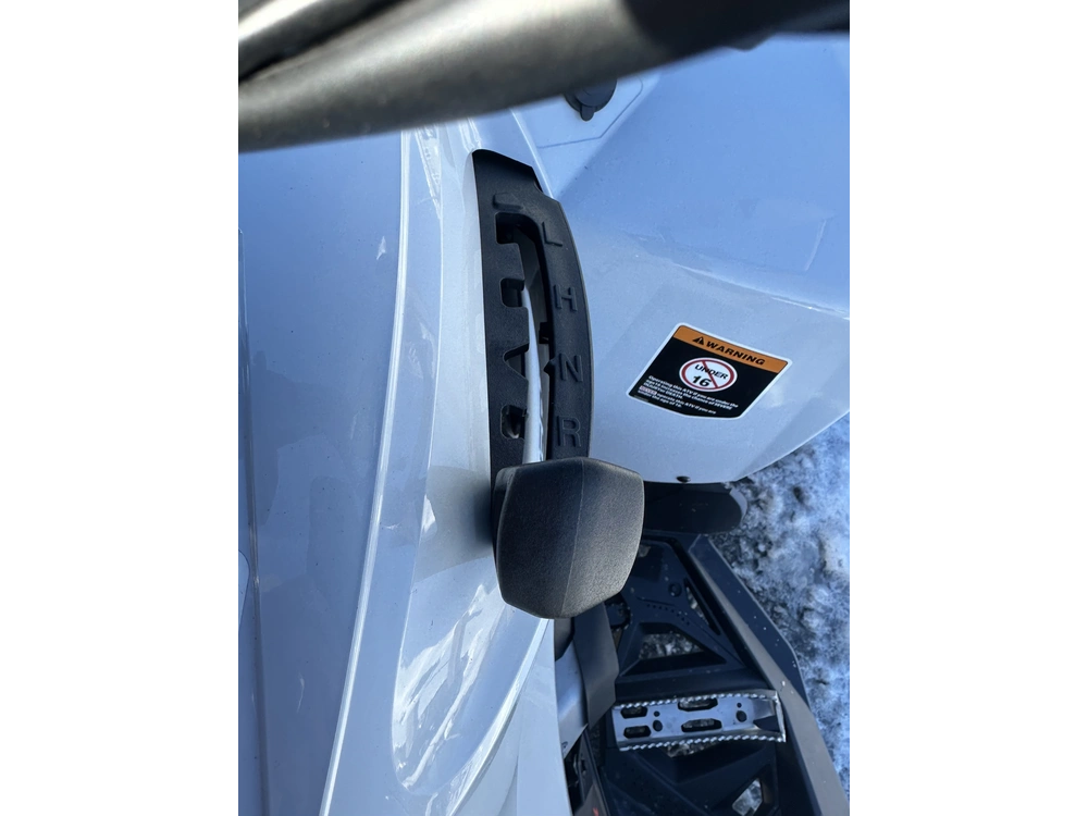 2025 Can-am Renegade Xxc 1000r alt