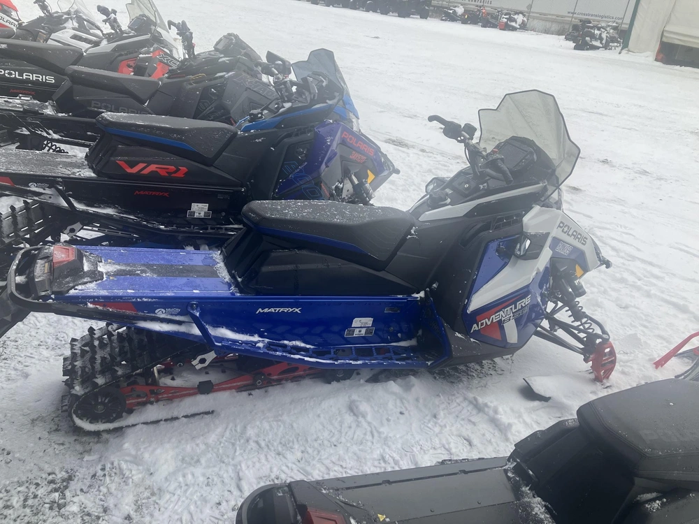 2023 Polaris S23tde8rs 850 Indy Adventure 137 alt