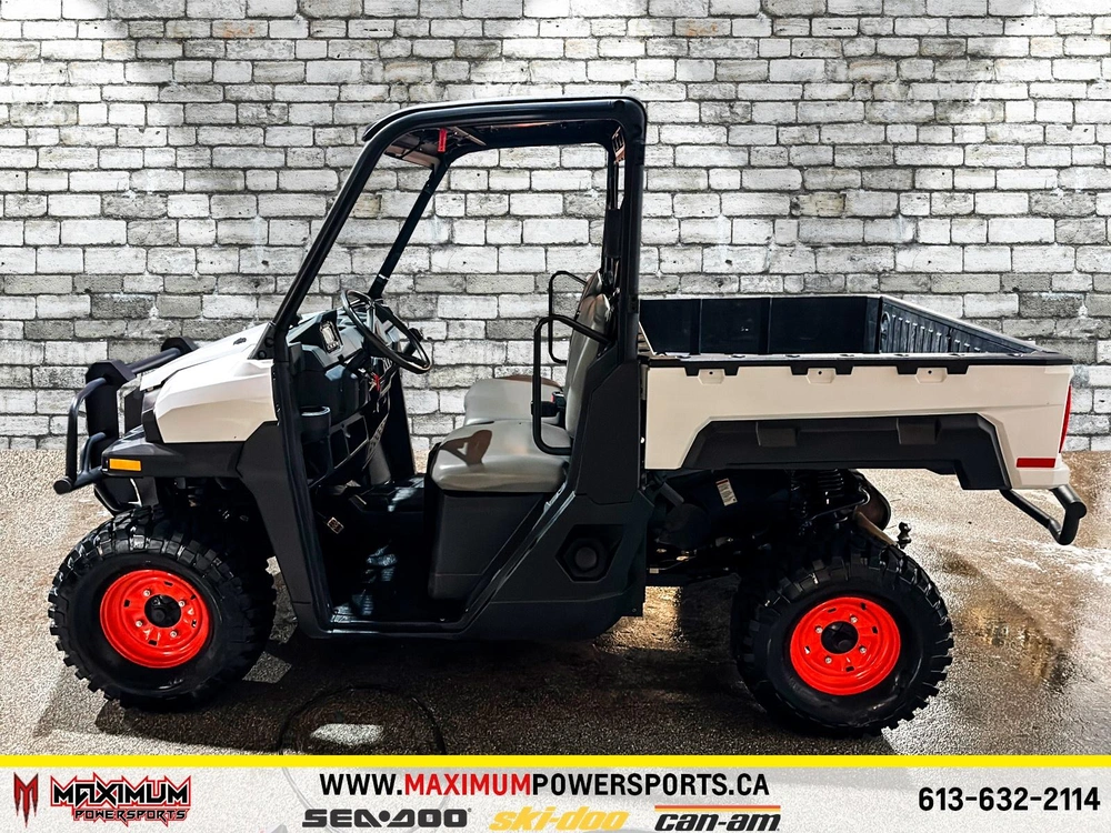 2022 Bobcat Uv34 alt