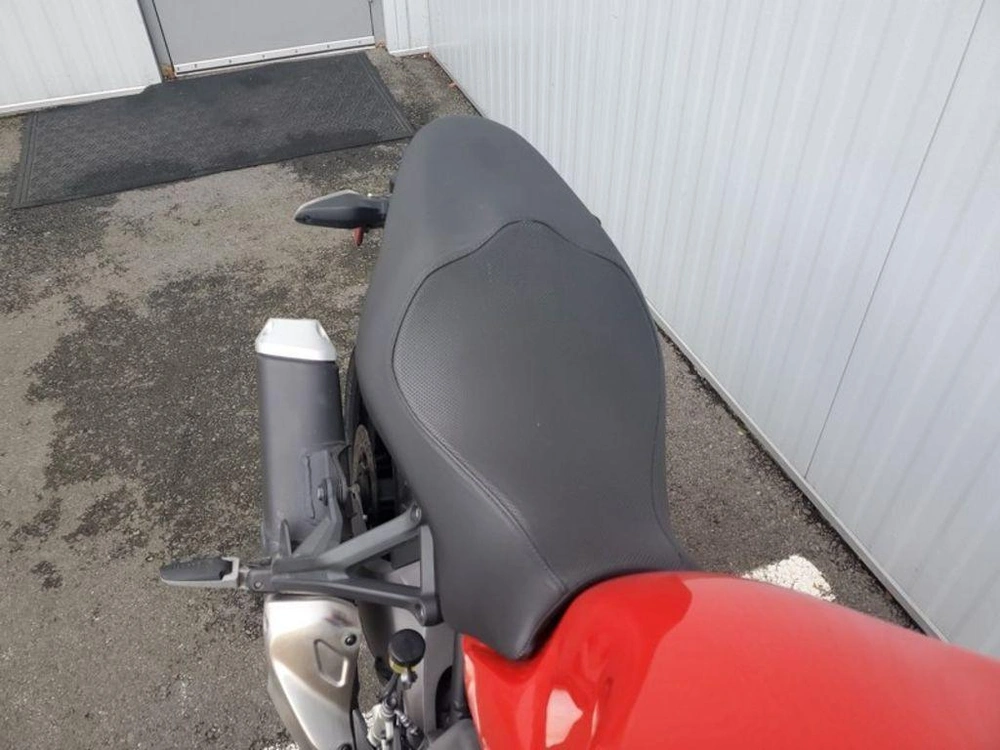 2019 Ducati Monster 821 Stealth alt