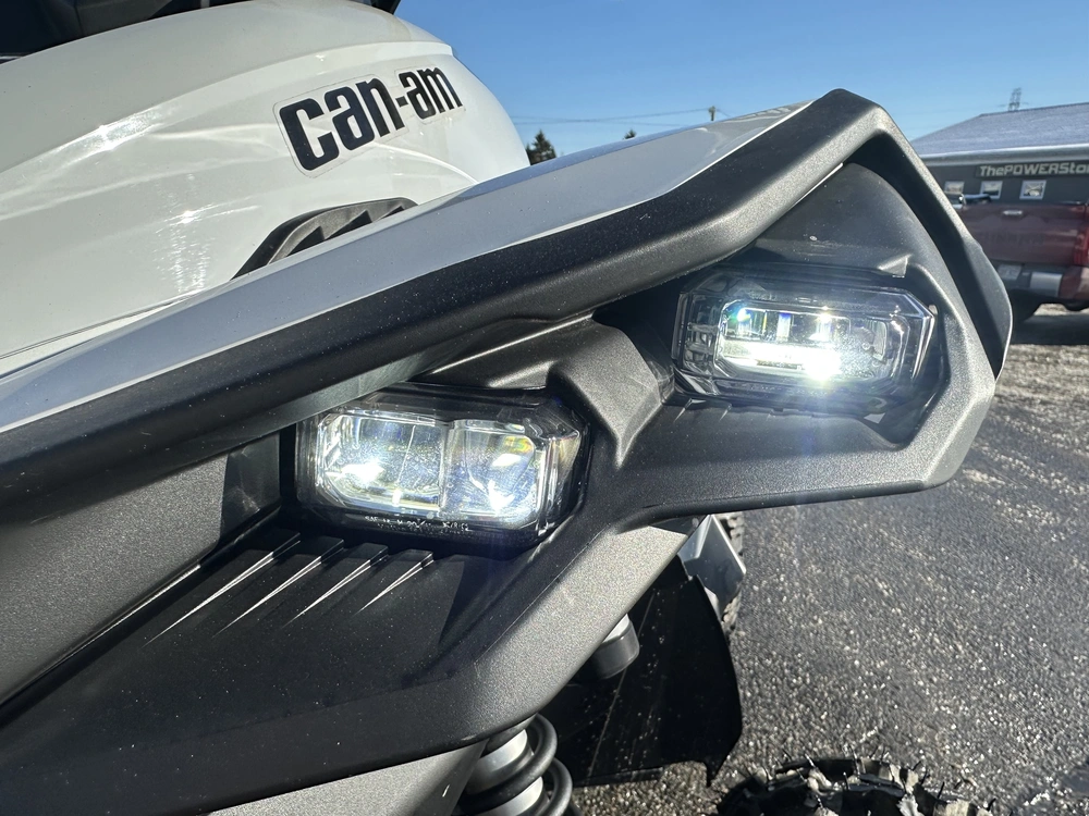 2025 Can-am Renegade Xxc 1000r alt