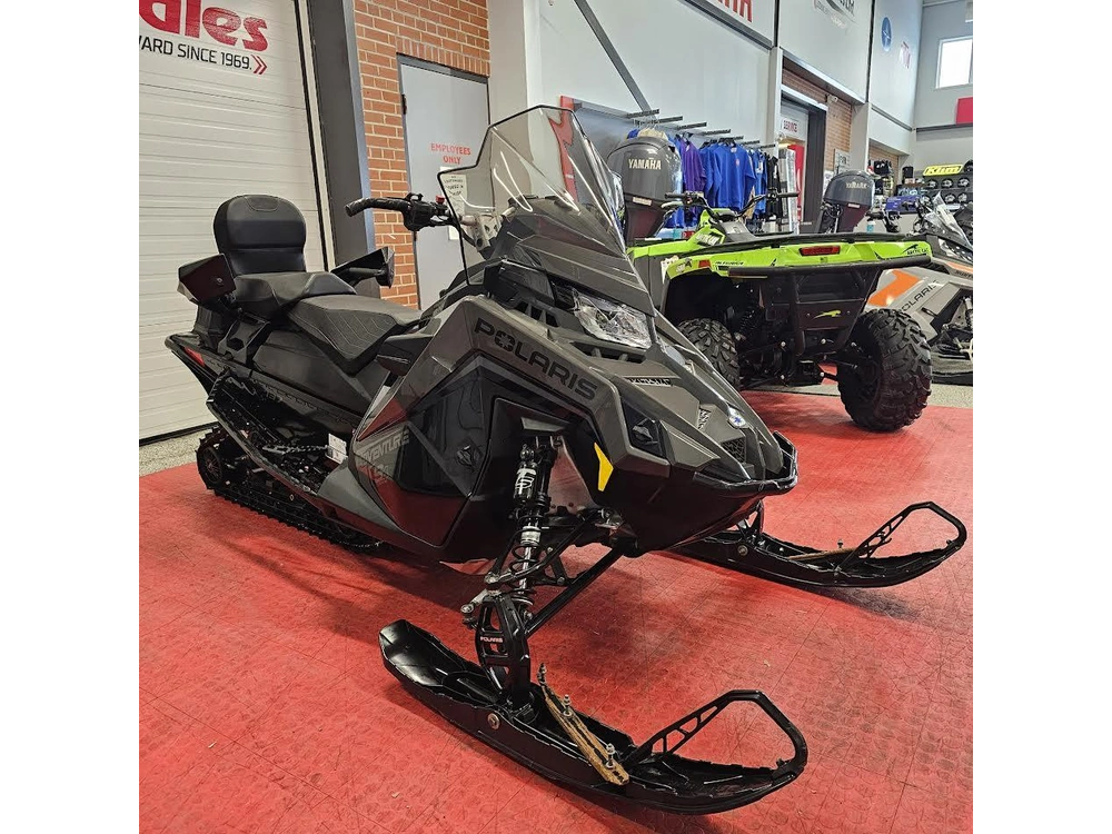 2025 Polaris Prostar S4 Indy Adventure 137 alt