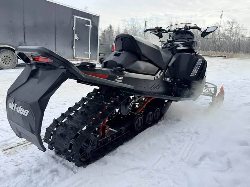 2022 Ski-Doo RENEGADE X 900 TURBO R